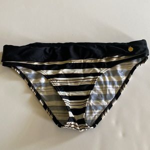 Lascana NWOT striped bikini bottoms size 8
